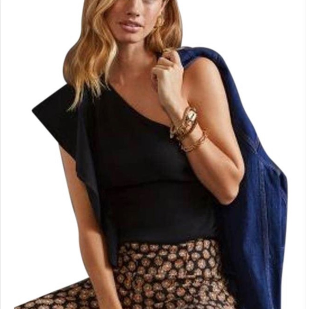 Anthropologie half sleeve ruffled top
